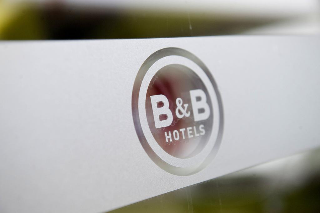 B&B Hôtel Paris Porte des Lilas Exterior foto